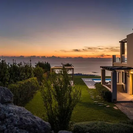 Grande Azzurro In Villa