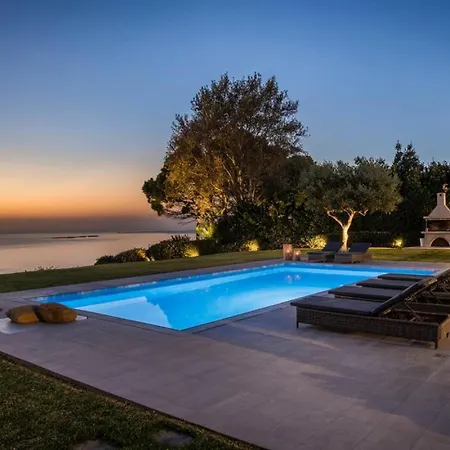 Grande Azzurro In Villa