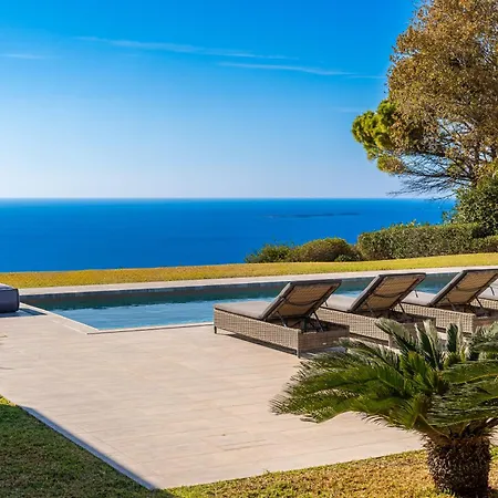 Villa Grande Azzurro In Lakithra