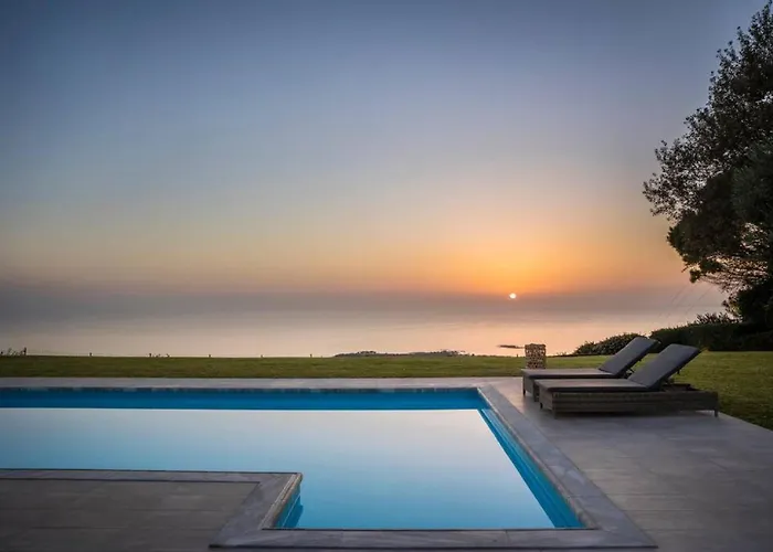 Villa Grande Azzurro In Lakíthra