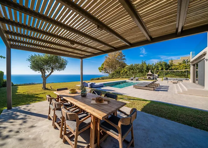 Grande Azzurro In Villa