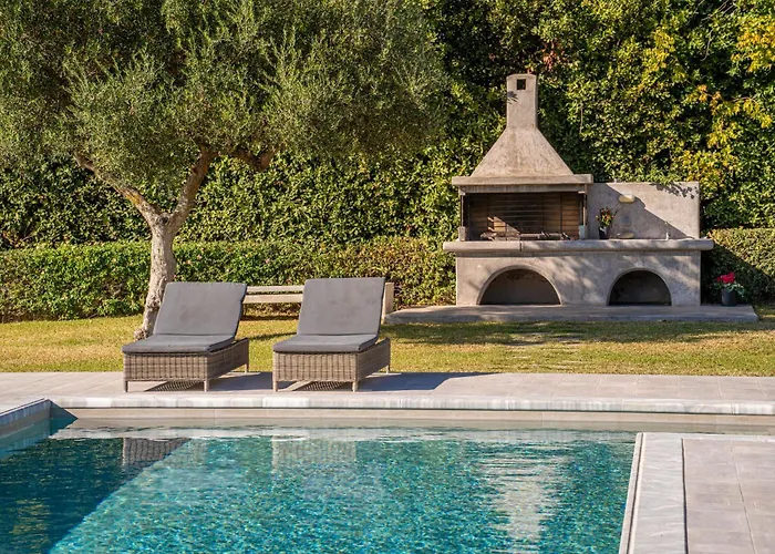 Villa Grande Azzurro In *