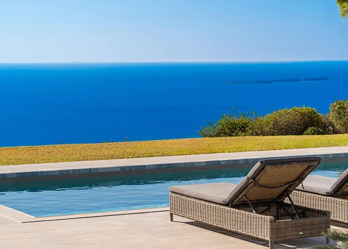 Grande Azzurro In Villa