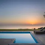 فيلة Grande Azzurro In Lakíthra